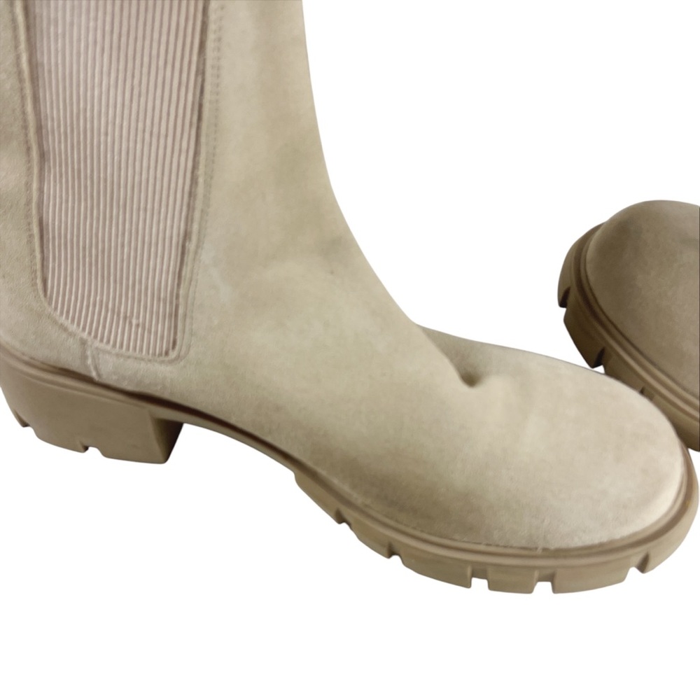 Steve Madden Hola Tan Suede Lug Sole Boots Size 12 Preppy Gorpcore Quiet. Luxury - Picture 6 of 7